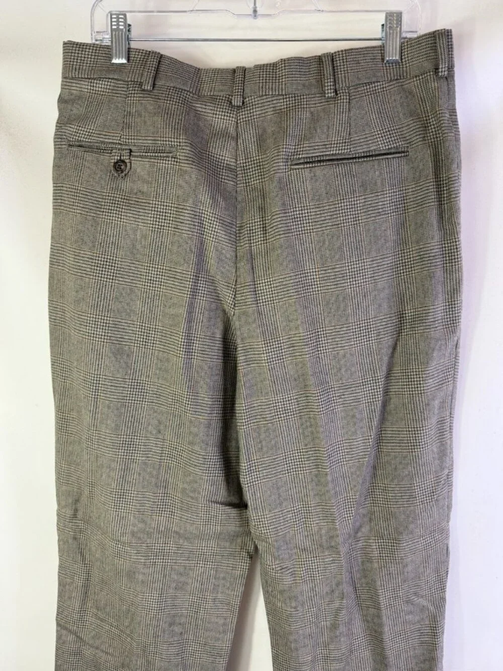 Vintage houndstooth plaid